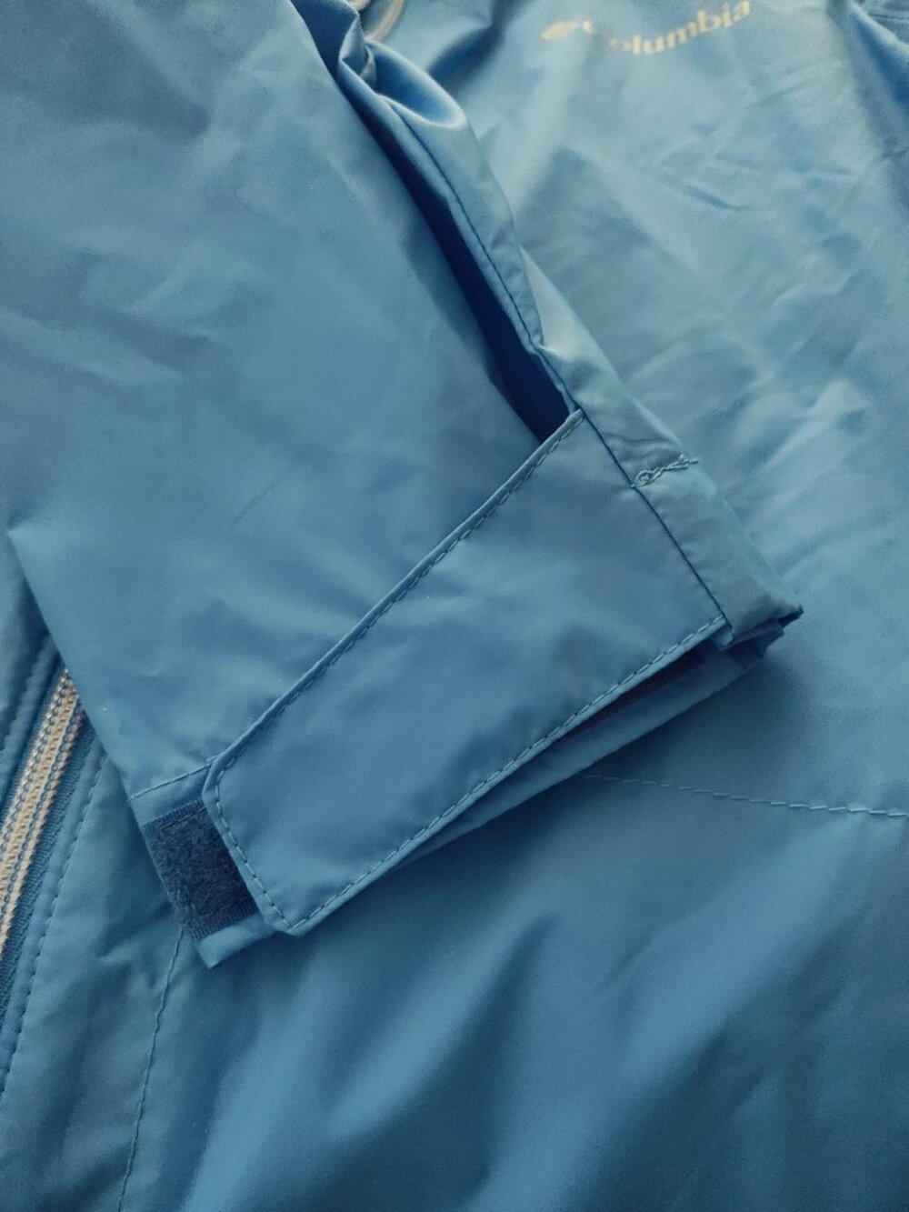 Columbia Women's Lightweight Blue Windbreaker Jacket - Picture 5 of 11